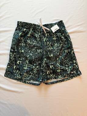 NWT NIKE Men's 11 in. Printed Volley Swim Shorts Size Medium